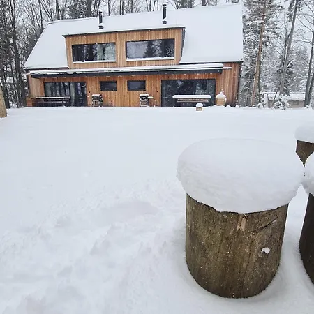 Ivi Annika * Dolny Kubin